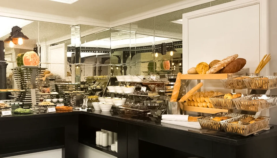 هتل متروپولیتن تکسیم